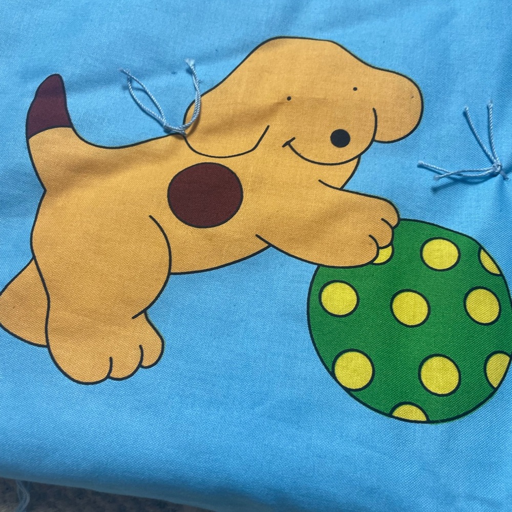 Handmade Spot the Dog Blue Quilt Train Ball Kite - Picture 10 of 11